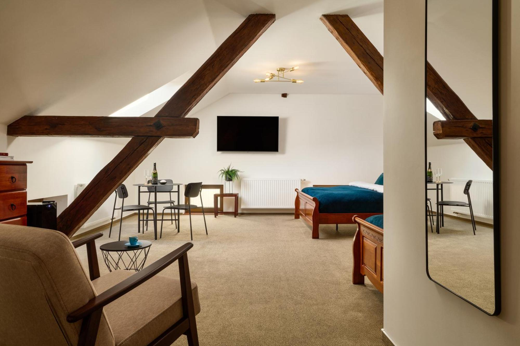 Latran House 71 By Kh Hotel Cesky Krumlov Exterior photo