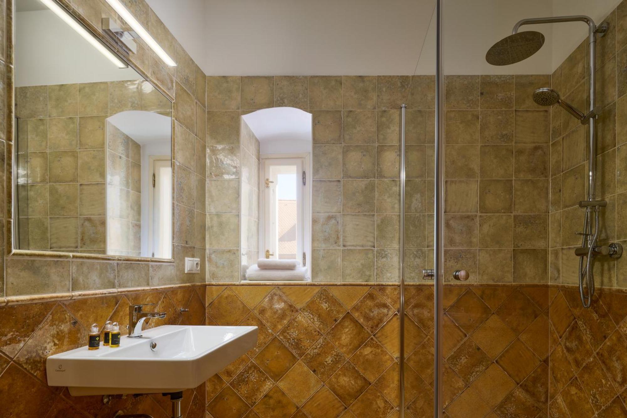 Latran House 71 By Kh Hotel Cesky Krumlov Exterior photo